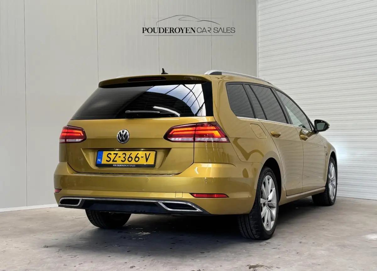 1.6 TDI Highline / EURO 6 / DSG / NL Auto / NAP / Digital Dash / Carplay / RIJKLAAR!