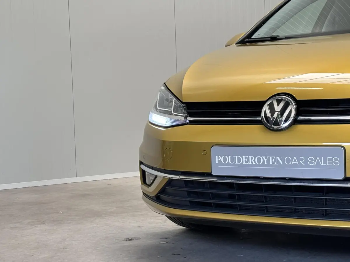 1.6 TDI Highline / EURO 6 / DSG / NL Auto / NAP / Digital Dash / Carplay / RIJKLAAR!