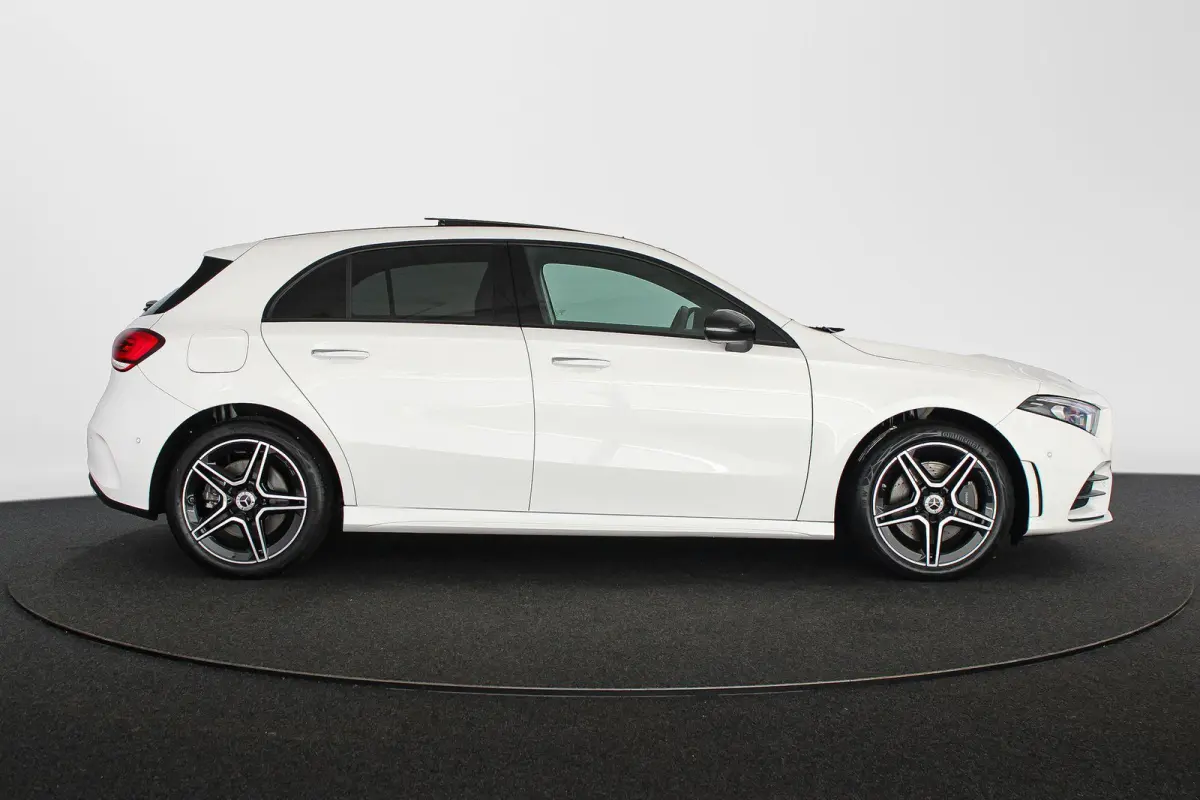 250 e Business Solution AMG Limited Pano Sfeerverlichting Trekhaak Stoelverwarming SOH 95%