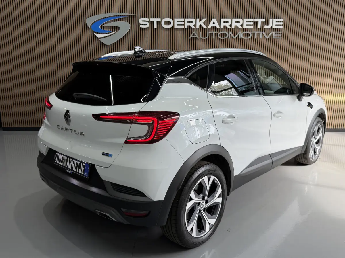 1.6 E-Tech 160 R.S. Line | Groot Navi | 18" | Stoelverwarming | Camera | PDC V+A |