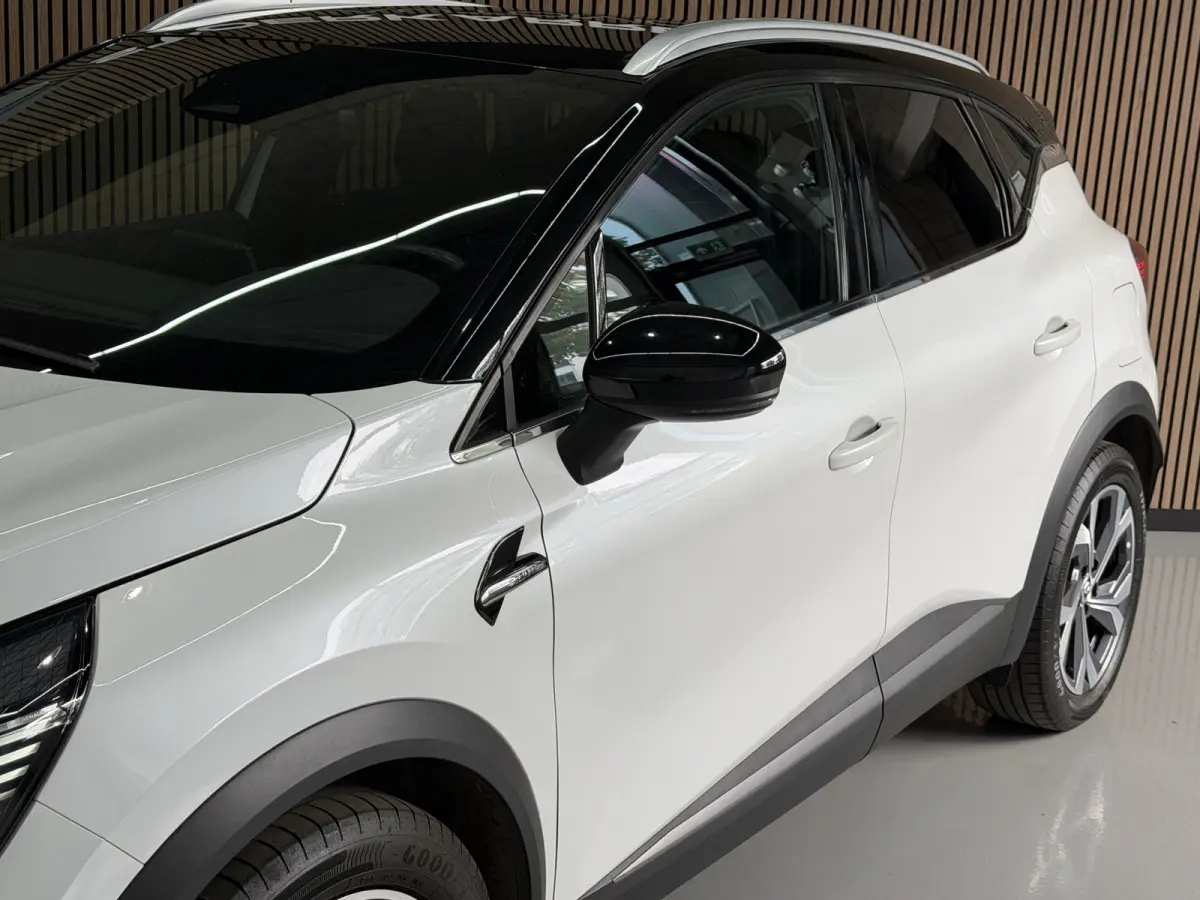 1.6 E-Tech 160 R.S. Line | Groot Navi | 18" | Stoelverwarming | Camera | PDC V+A |