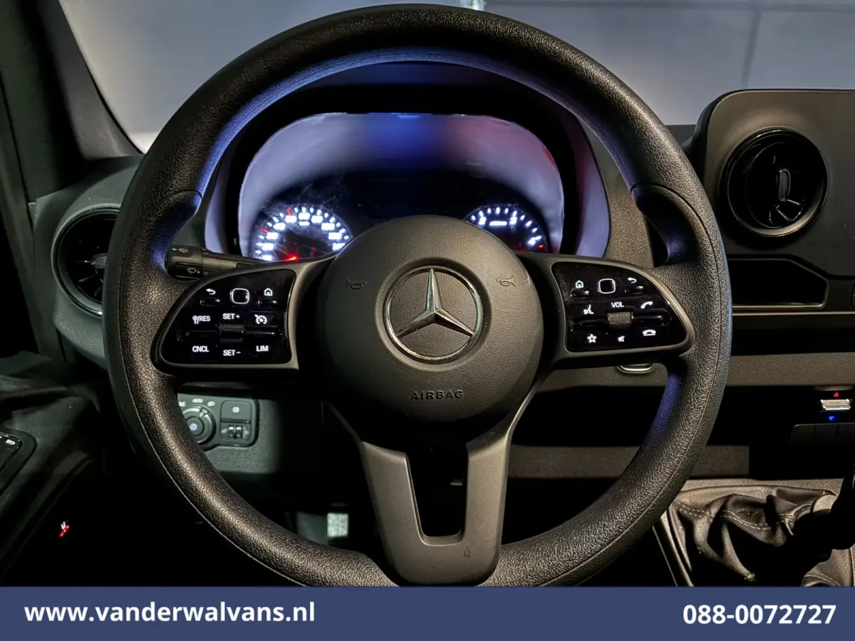 317 CDI 170pk L3H2 Euro6 Airco | Camera | Apple Carplay | Cruisecontrol | Stoelverwarming Android Auto, Chauffeursstoel, 270 Graden Achterdeuren, Bijrijdersbank