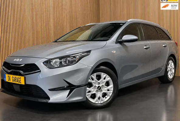 1.0 T-GDi DynamicLine|APPLE CARPLAY|ANDROID AUTO|STOEL+STUURVERW|CAMERA|CRUISE,CLIMATE CTRL|1E EIG.|INCL.BTW|