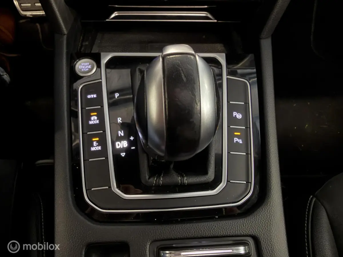 1.4 TSI eHybrid R-Line Business+