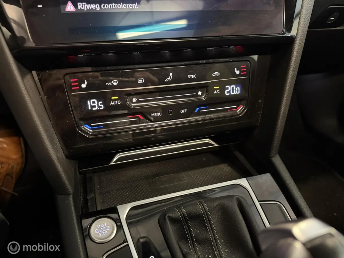 1.4 TSI eHybrid R-Line Business+