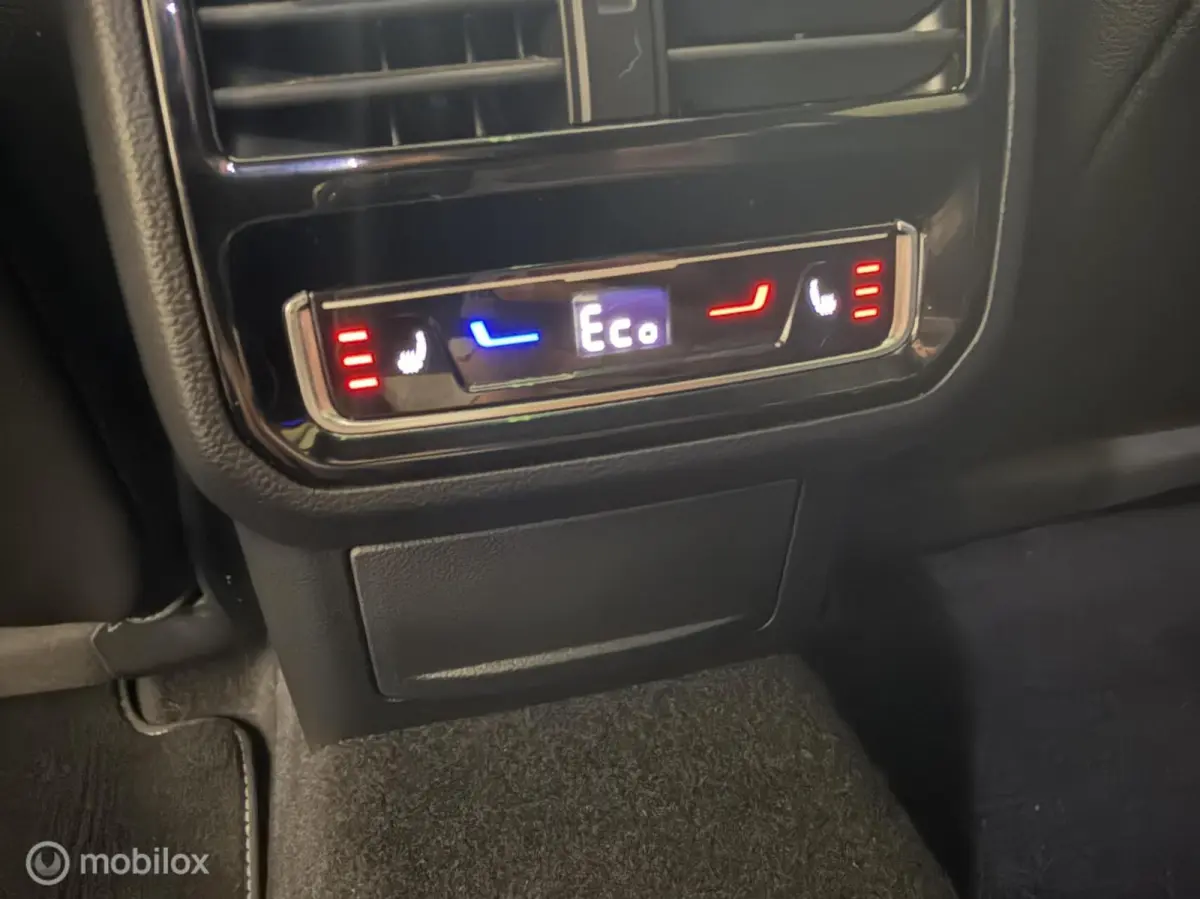 1.4 TSI eHybrid R-Line Business+