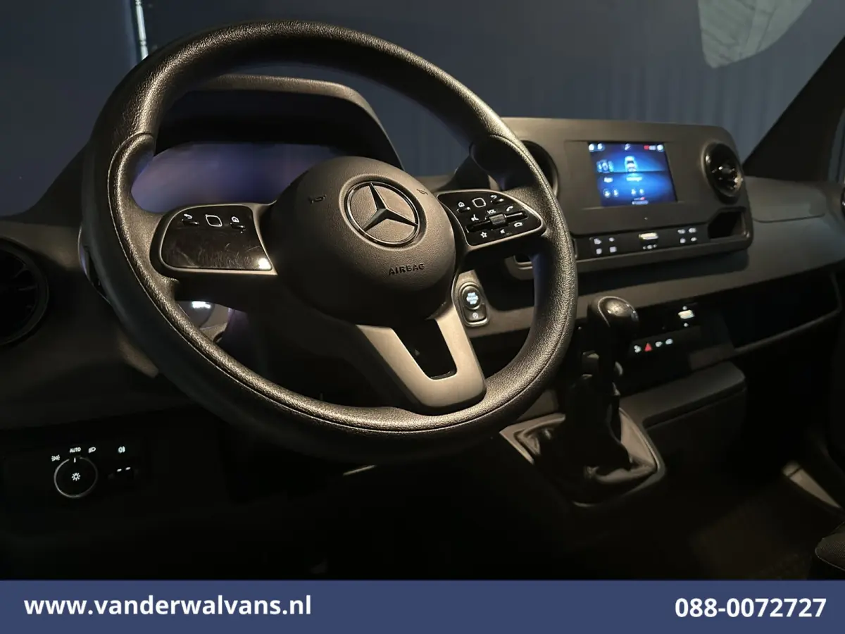 315 CDI 150pk L3H2 Euro6 Airco | Camera | Navigatie | Apple Carplay | Trekhaak Android Auto, Bijrijdersbank