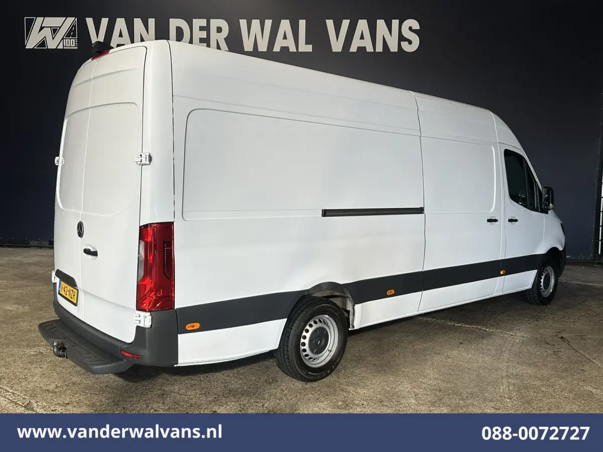 315 CDI 150pk L3H2 Euro6 Airco | Camera | Navigatie | Apple Carplay | Trekhaak Android Auto, Bijrijdersbank
