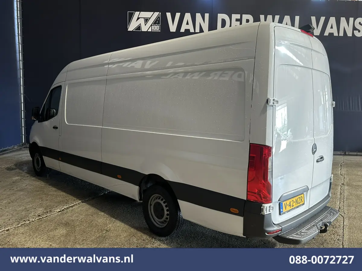 315 CDI 150pk L3H2 Euro6 Airco | Camera | Navigatie | Apple Carplay | Trekhaak Android Auto, Bijrijdersbank