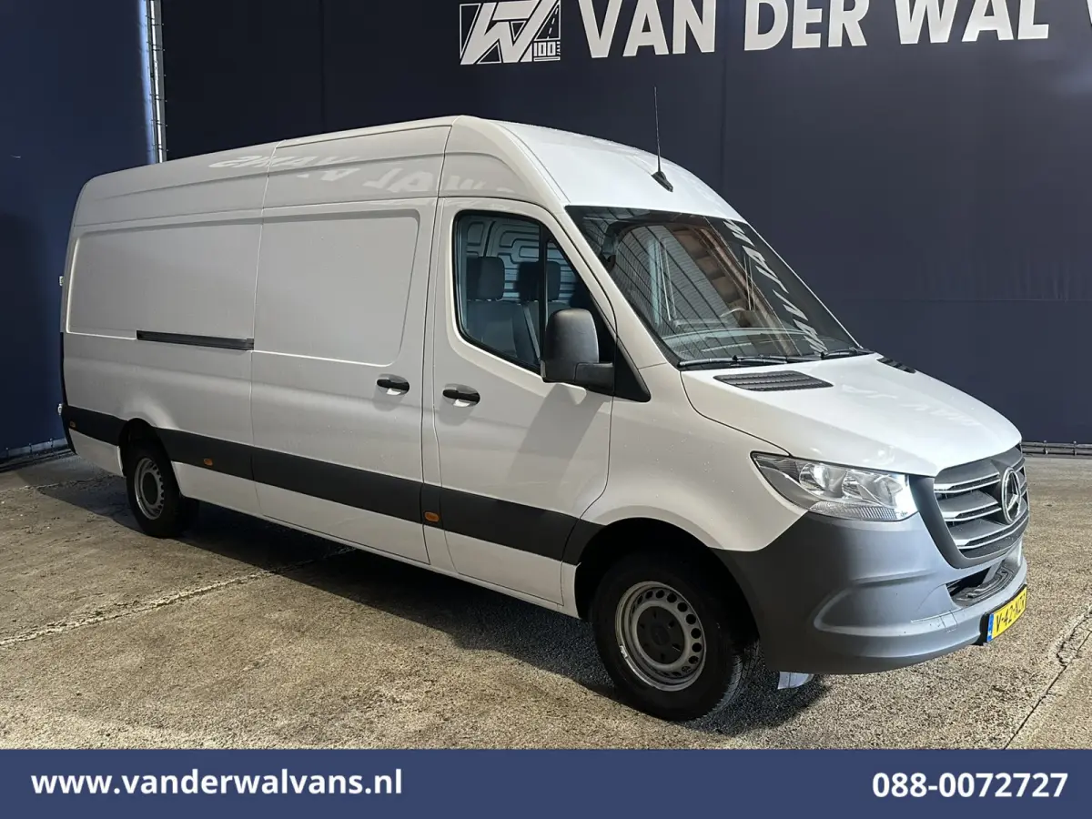 315 CDI 150pk L3H2 Euro6 Airco | Camera | Navigatie | Apple Carplay | Trekhaak Android Auto, Bijrijdersbank