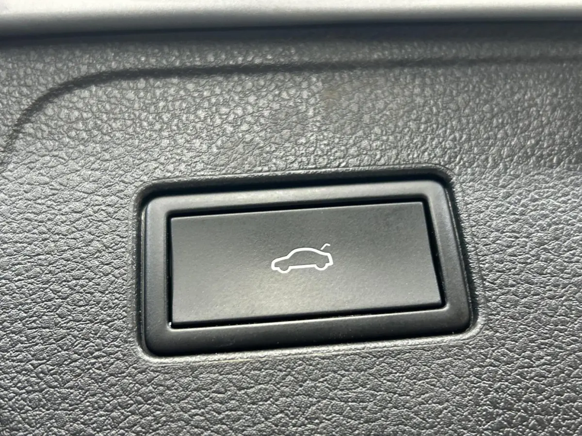 1.4 TSI PHEV GTE Business I CAMERA I FULL LED + MATRIX I PDC| SOH 96%