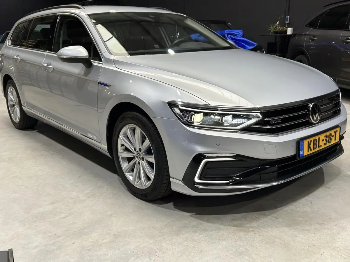 1.4 TSI PHEV GTE Business I CAMERA I FULL LED + MATRIX I PDC| SOH 96%