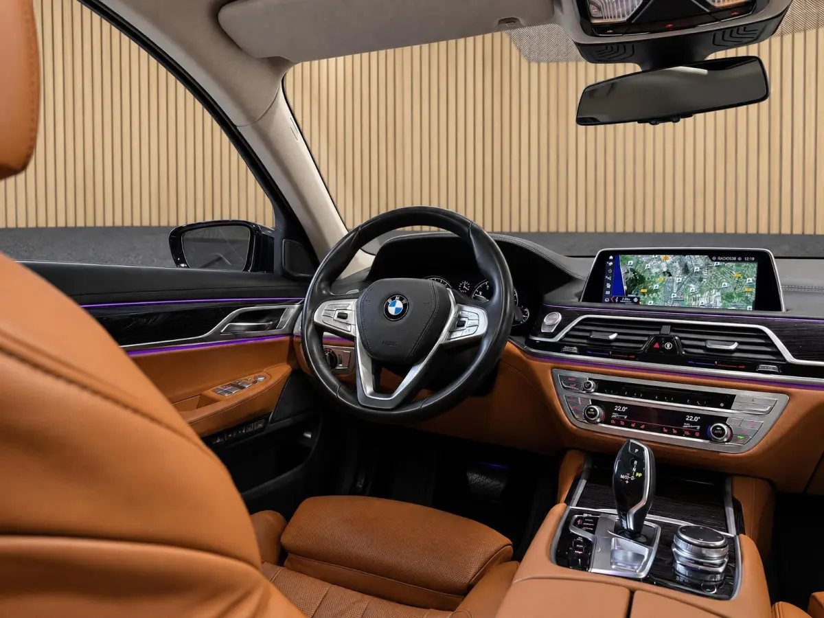 750i xDrive |Pano |Soft Close |Head-Up |Massage&Koeling |H&K |360° | Privacy Glass