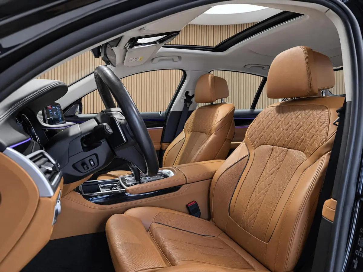 750i xDrive |Pano |Soft Close |Head-Up |Massage&Koeling |H&K |360° | Privacy Glass