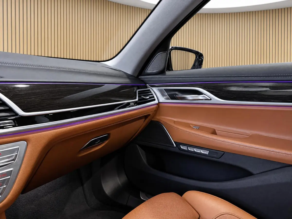 750i xDrive |Pano |Soft Close |Head-Up |Massage&Koeling |H&K |360° | Privacy Glass