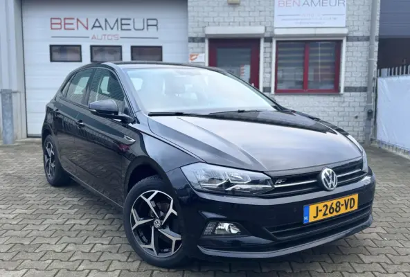 1.0 TSI Highline Business R Navi/ CarPlay