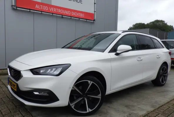 1.0 eTSI Hybrid Style Business Intense, AUT, Camera, Cruise!