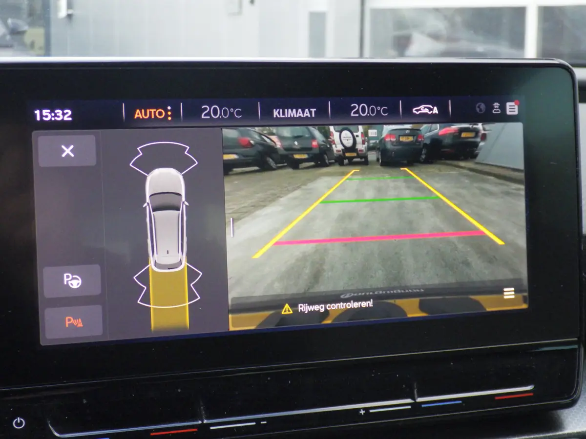 1.0 eTSI Hybrid Style Business Intense, AUT, Camera, Cruise!