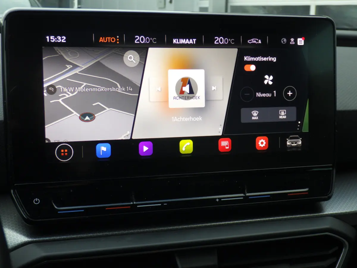 1.0 eTSI Hybrid Style Business Intense, AUT, Camera, Cruise!