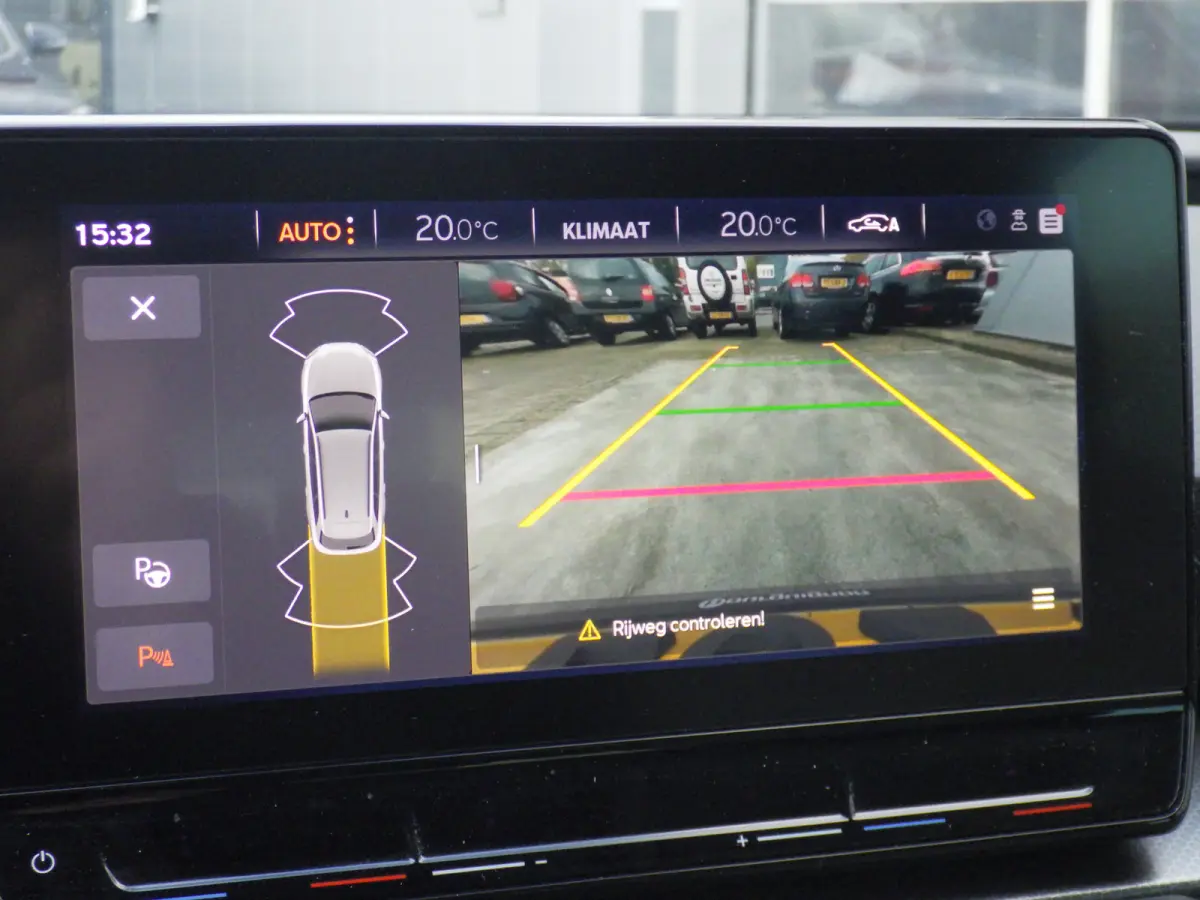 1.0 eTSI Hybrid Style Business Intense, AUT, Camera, Cruise!