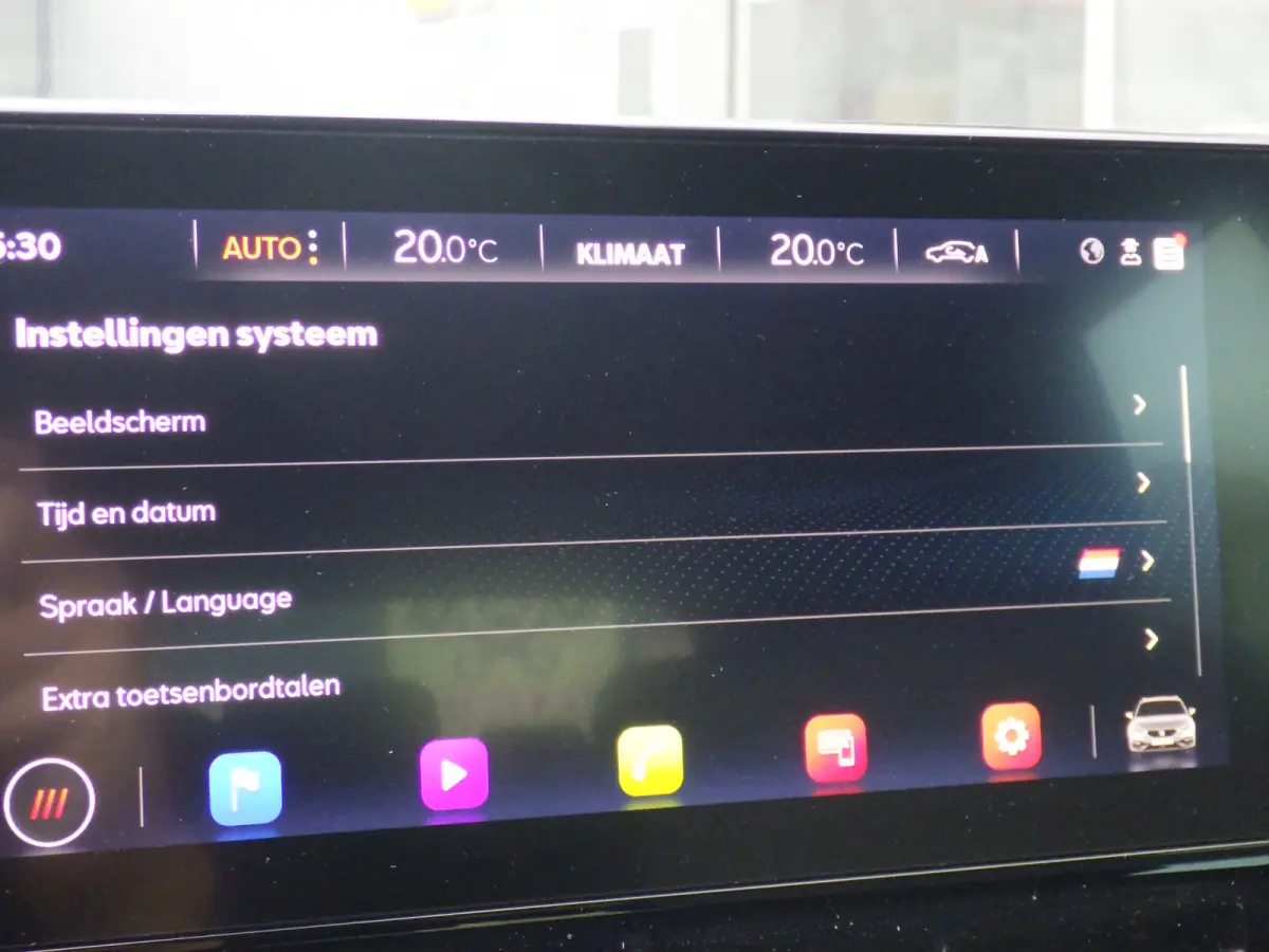 1.0 eTSI Hybrid Style Business Intense, AUT, Camera, Cruise!
