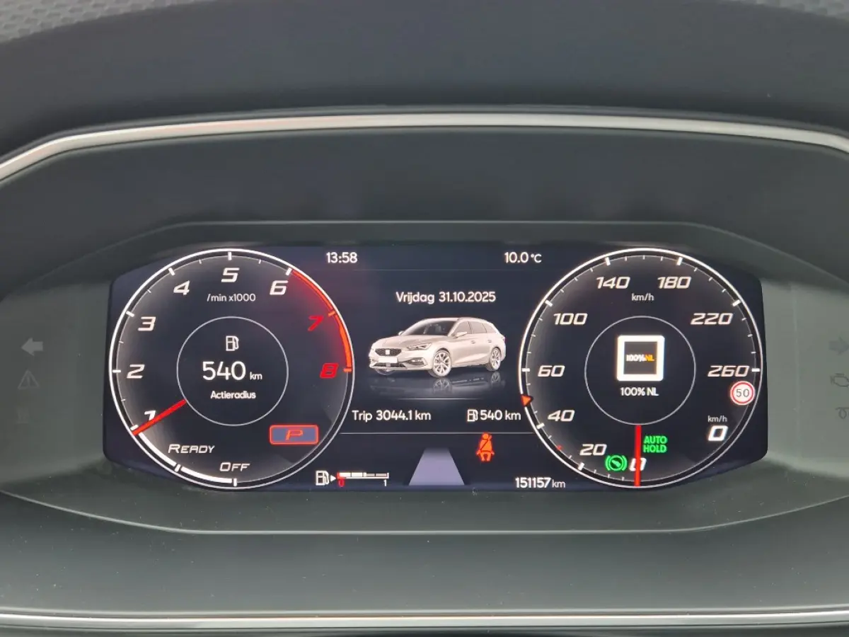 1.0 eTSI Hybrid Style Business Intense, AUT, Camera, Cruise!