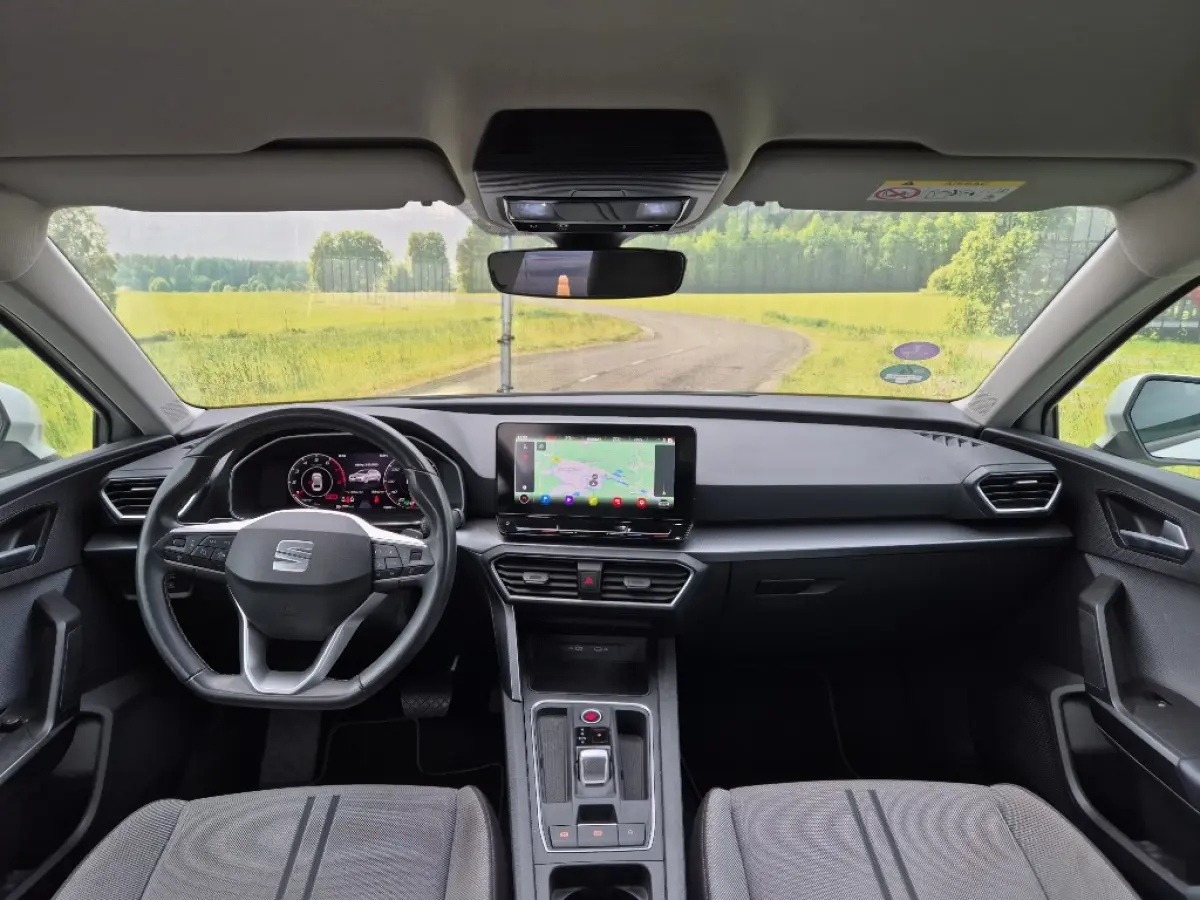 1.0 eTSI Hybrid Style Business Intense, AUT, Camera, Cruise!