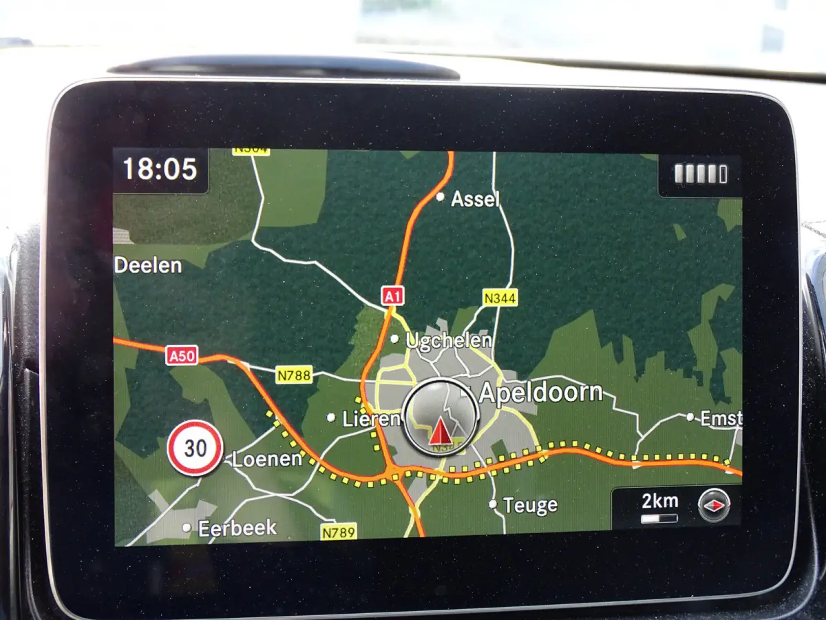 350 D 4MATIC AUT, Schuif/Kanteldak, Gr. Kent., Marge,luchtvering, 3500KG Trekhaak!
