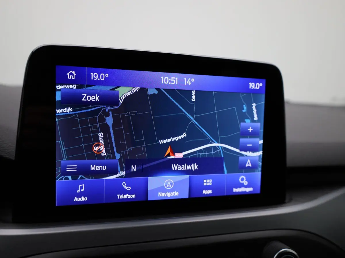 1.0 EcoBoost Hybrid ST Line | Trekhaak | Automaat | Camera | Winter Pakket | Led Verlichting | Carplay |