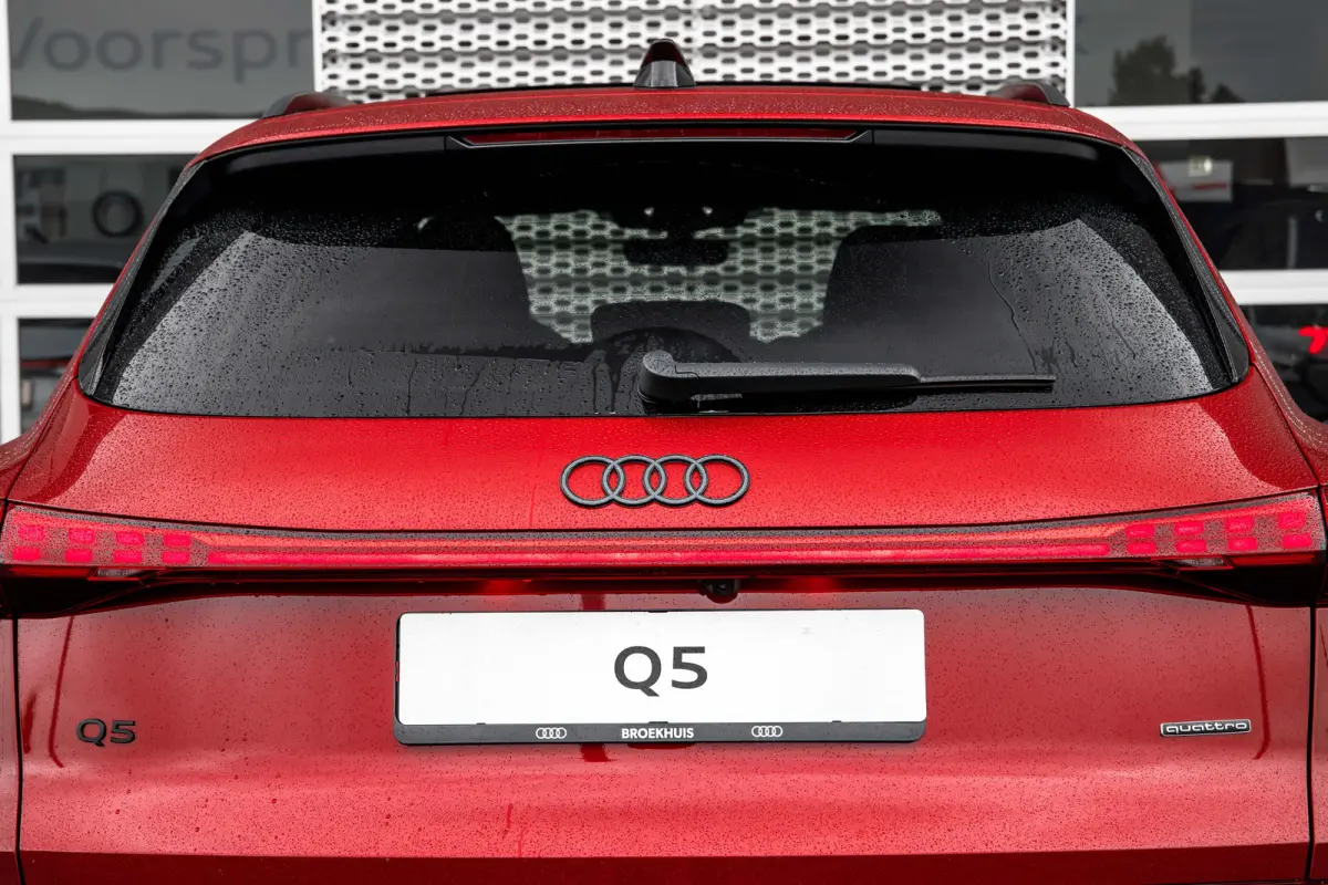 S edition | Audi virtual cockpit | Exterieurpakket zwart | Hemelbekleding in zwart