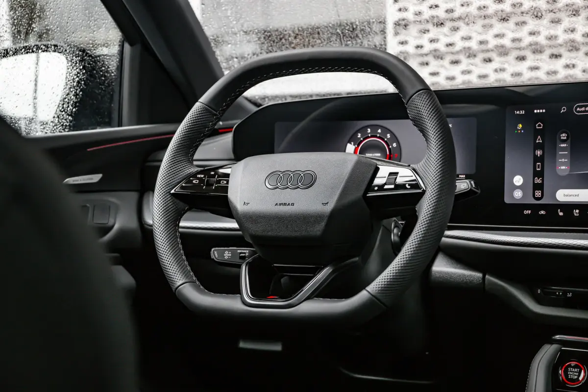 S edition | Audi virtual cockpit | Exterieurpakket zwart | Hemelbekleding in zwart