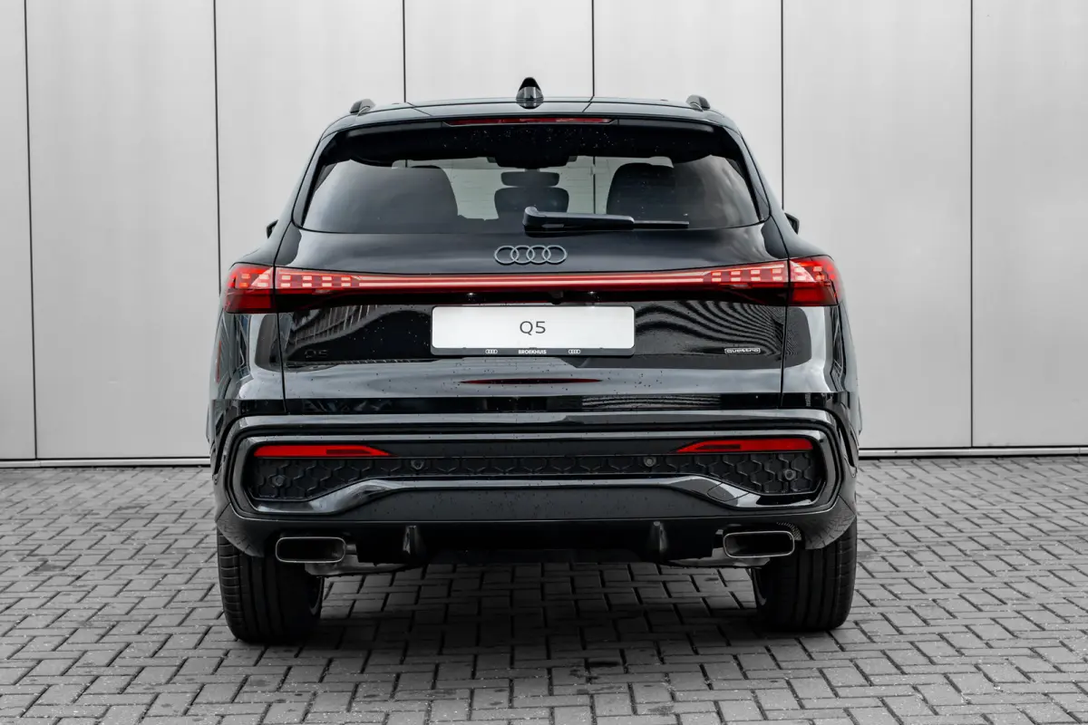 S edition | Audi virtual cockpit | Exterieurpakket zwart | Hemelbekleding in zwart