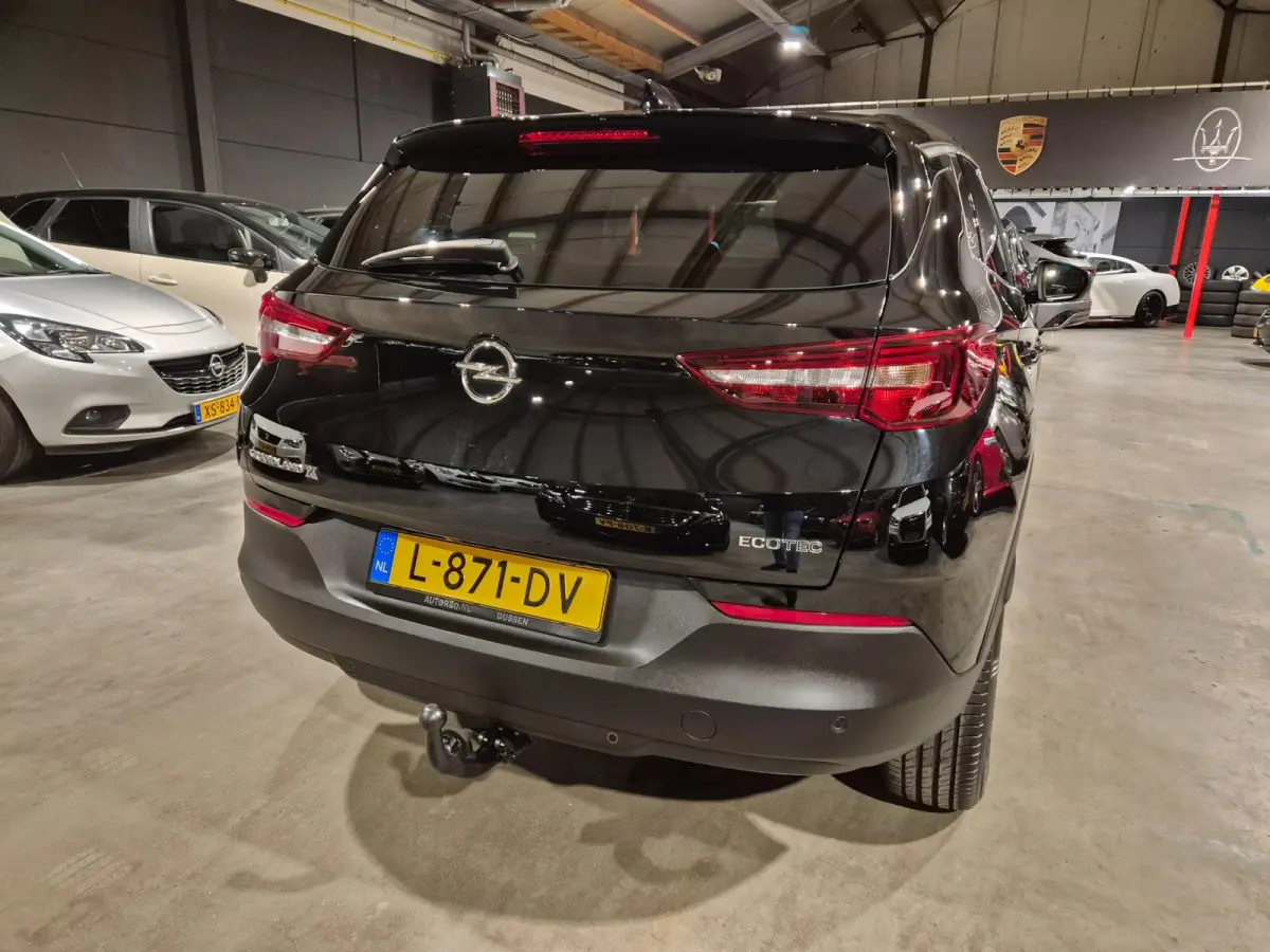 1.2 Turbo Business Edition - Navigatie - CarPlay - Camera - Airco - Cruise - Stoelverw - NL Auto - Incl BTW
