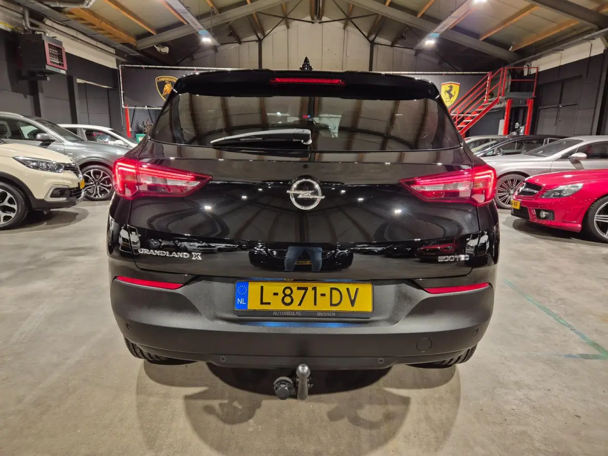 1.2 Turbo Business Edition - Navigatie - CarPlay - Camera - Airco - Cruise - Stoelverw - NL Auto - Incl BTW