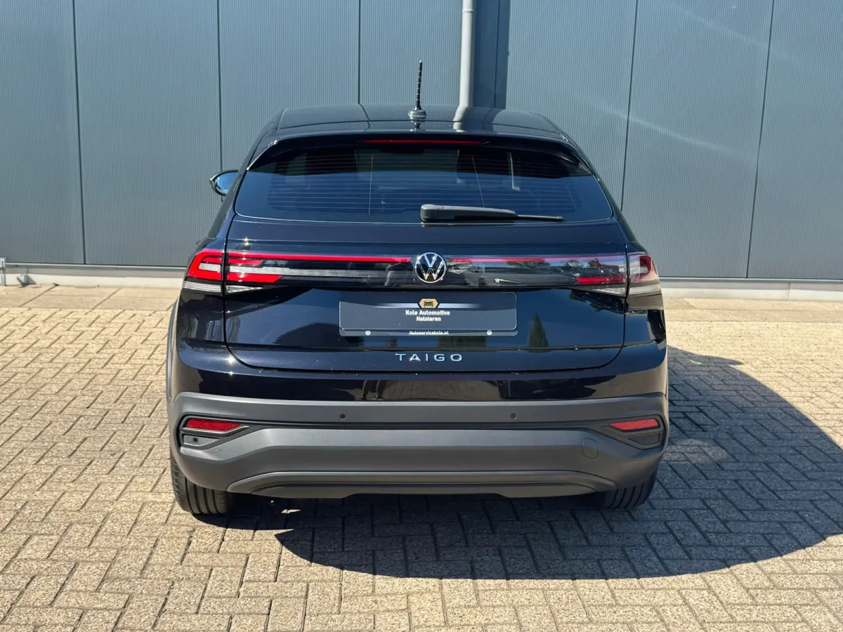 1.0 TSI AUTOMAAT* Navigatie * Parkeersensoren * Adaptieve Cruise Control *