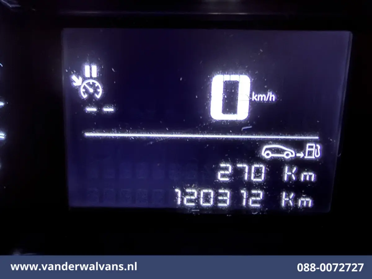 1.5 BlueHDI 102pk L2H1 Euro6 Airco | 3-Zits | Apple Carplay | Camera | Cruisecontrol | Trekhaak Android Auto, Parkeersensoren, Bijrijdersbank