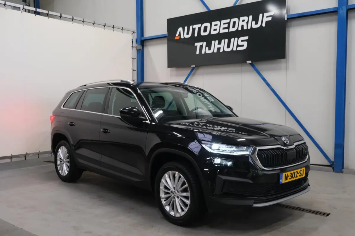 1.5 TSI Business Edition Automaat - N.A.P. Airco, Cruise, Navi, PDC, Camera, Trekhaak.