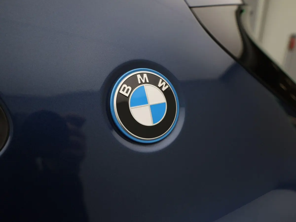 xDrive25e Aut. | Head up Display | Navigatie | Camera | Climate Control | Led Verlichting |