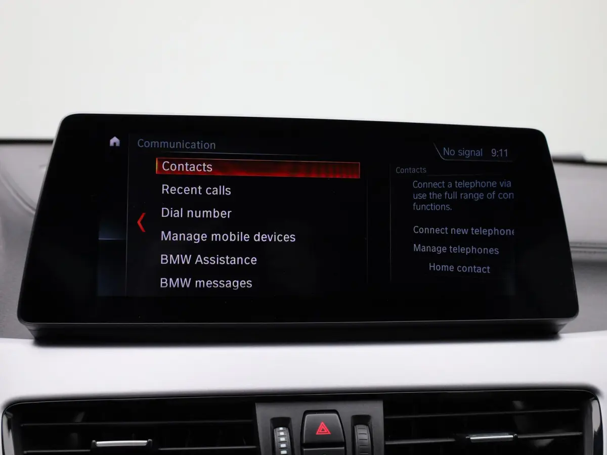 xDrive25e Aut. | Head up Display | Navigatie | Camera | Climate Control | Led Verlichting |