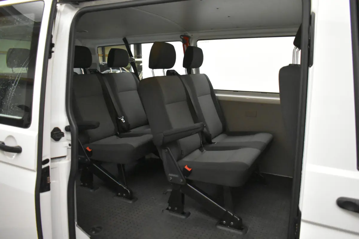 2.0 TDI L2H1 Airco 2+2+2+3 Opstelling