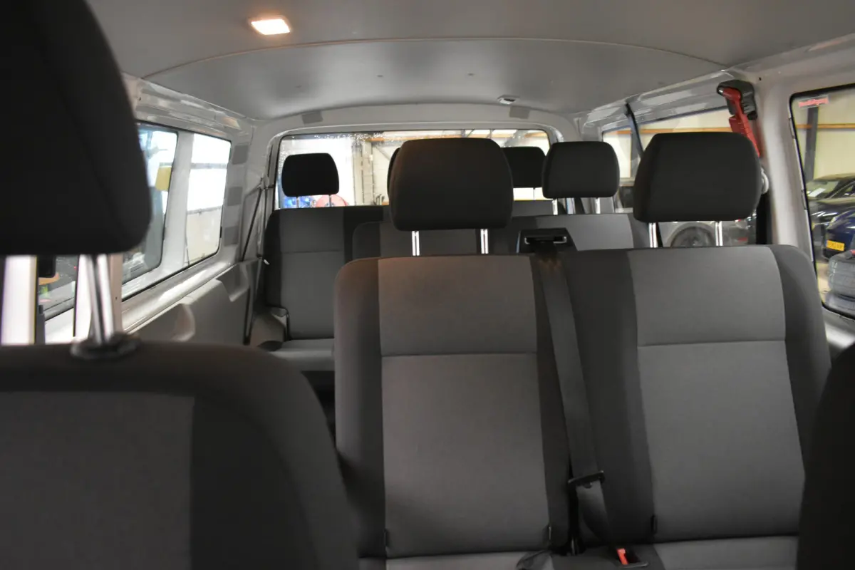 2.0 TDI L2H1 Airco 2+2+2+3 Opstelling
