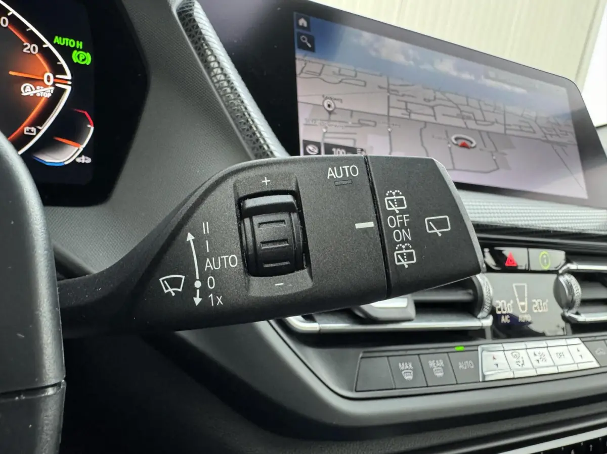 118i Executive Edition Sport Line|NL-Auto|Navi