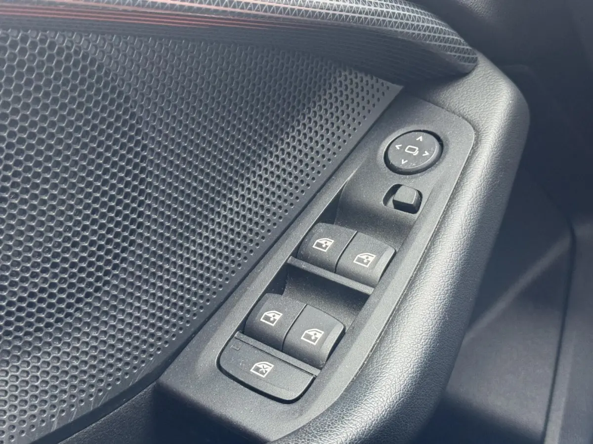118i Executive Edition Sport Line|NL-Auto|Navi