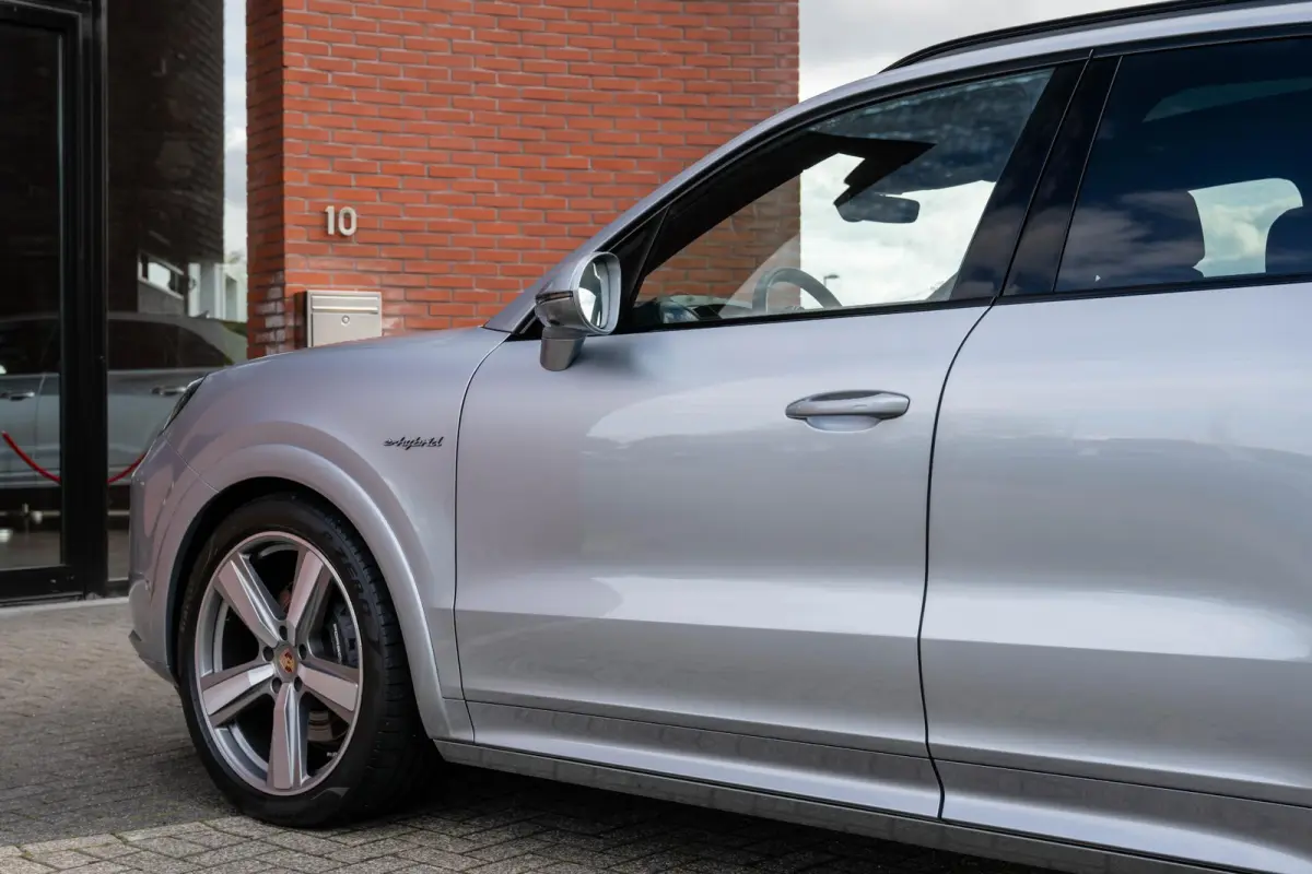 3.0 E-Hybrid SportDesign 4-Wielsturing InnoDrive
