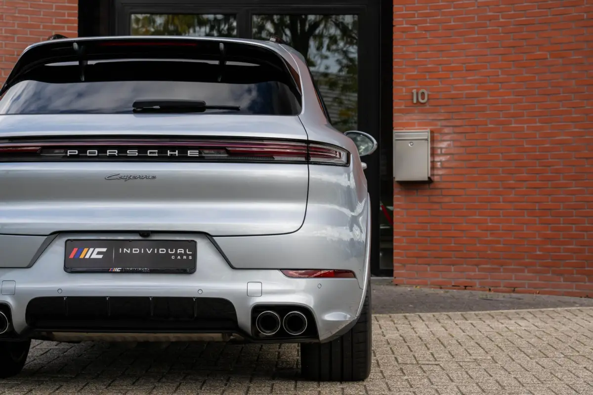 3.0 E-Hybrid SportDesign 4-Wielsturing InnoDrive