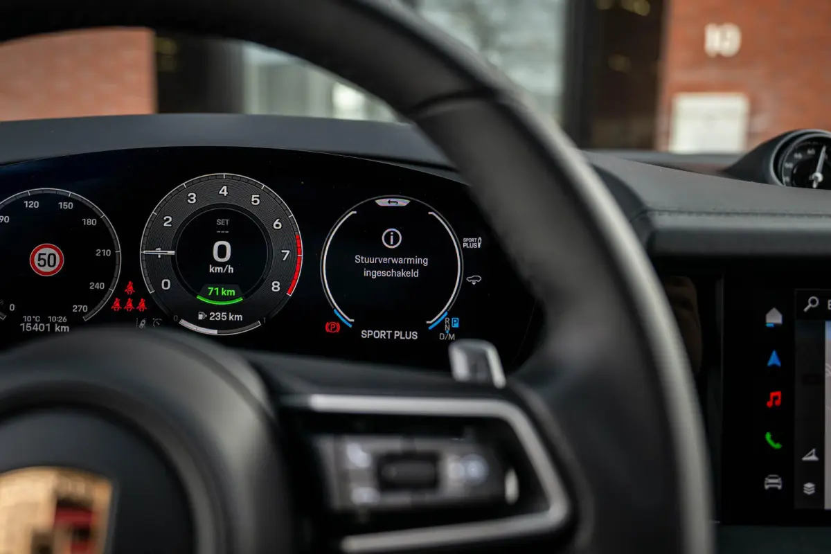 3.0 E-Hybrid SportDesign 4-Wielsturing InnoDrive