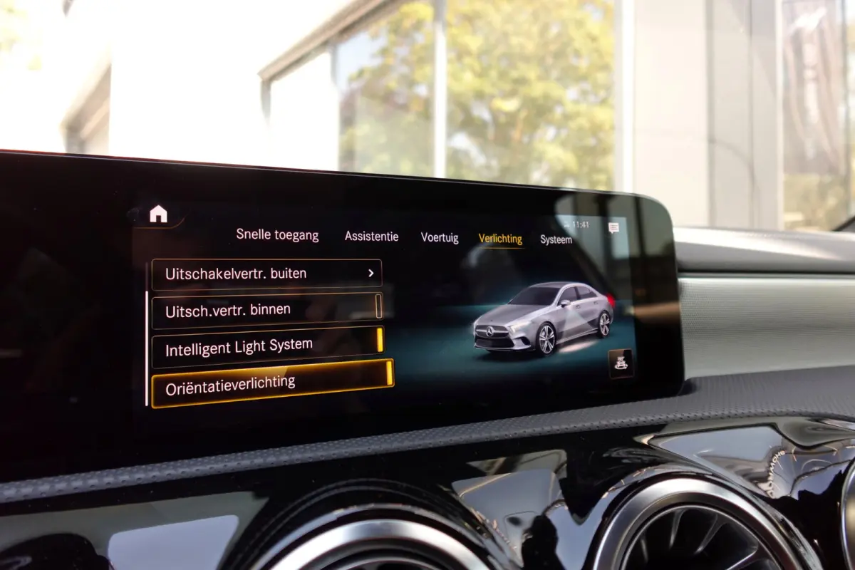 250 e Business Solution AMG PANO HUD CAM