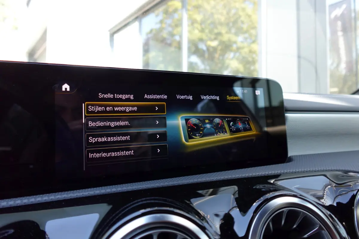 250 e Business Solution AMG PANO HUD CAM