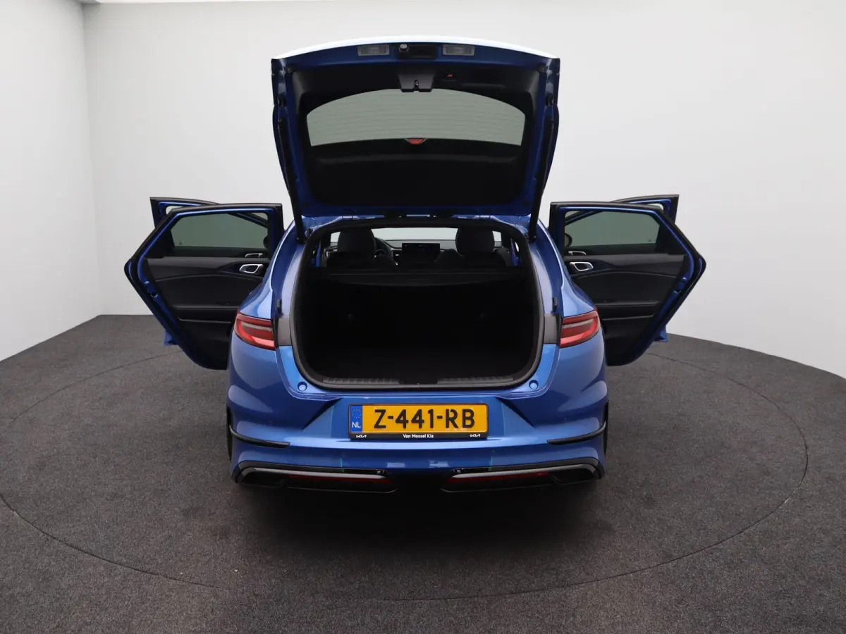 1.5 T-GDi GT-Line |  Automaat | Navigatie | Panoramadak | Apple Carplay / Android Auto | Climate Control | Camera | Digital Cockpit | Kia Connect | Stoel- Stuurverwarming | Adaptive Cruise C