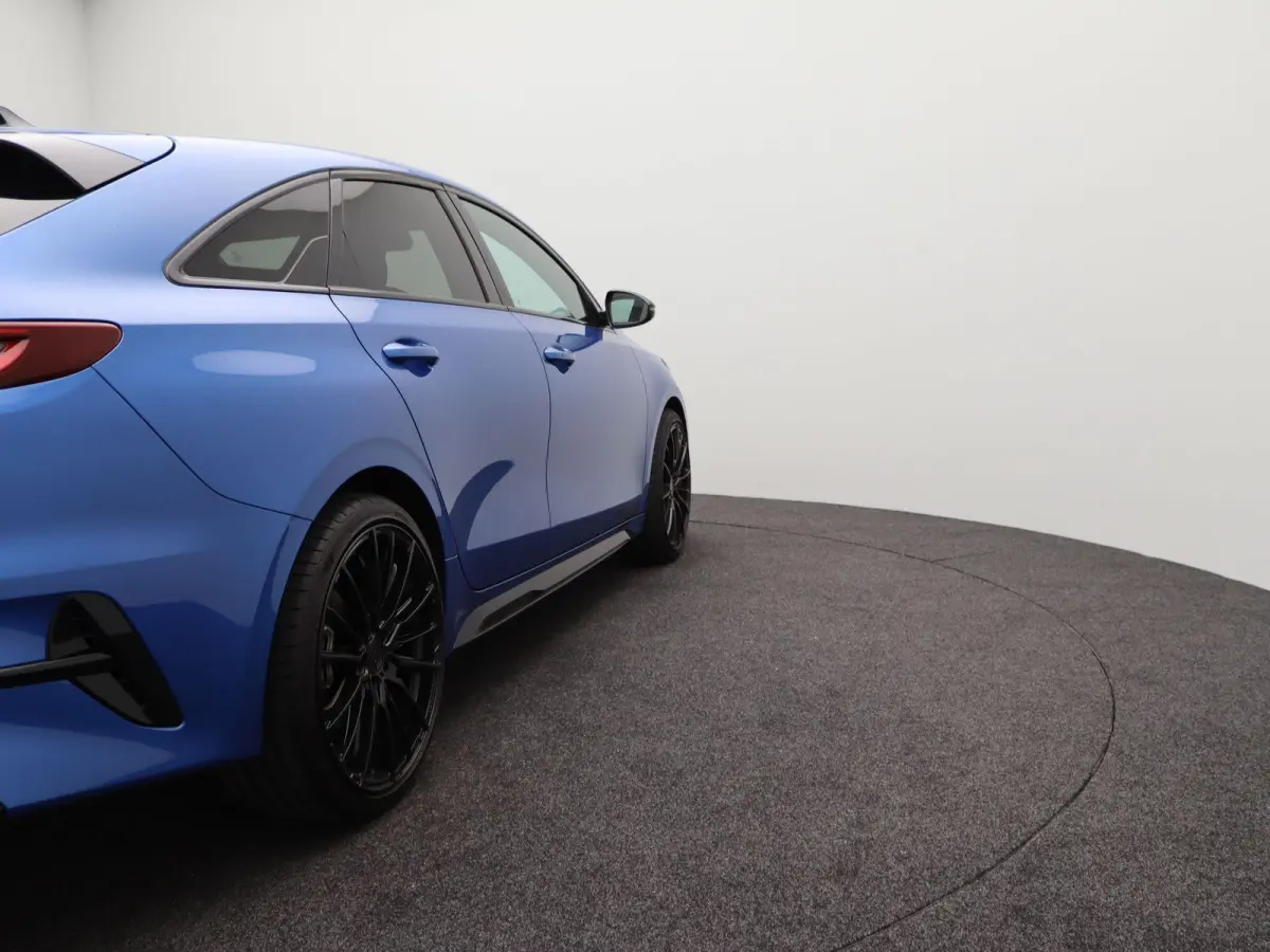 1.5 T-GDi GT-Line |  Automaat | Navigatie | Panoramadak | Apple Carplay / Android Auto | Climate Control | Camera | Digital Cockpit | Kia Connect | Stoel- Stuurverwarming | Adaptive Cruise C